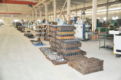 機械加工廠生產車間布局的形式與運輸原則